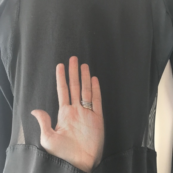 Elizabeth and James mesh back LBD/cocktail dress - Picture 7 of 8